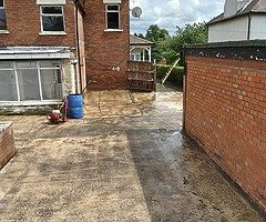 Power washing pubbish dumpped gardens cut hedges cut - Image 9/10