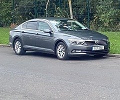 152 Volkswagen Passat￼