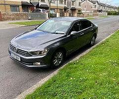 152 Volkswagen Passat￼ - Image 6/10