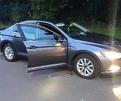 152 Volkswagen Passat￼ - Image 7/10