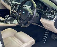BMW 5 Series 2011 Factory M-Sport!! ⚪️