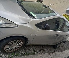Mazda2 2010