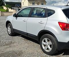 2008 Nissan Qashqai 
manual transmission