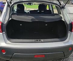 2008 Nissan Qashqai 
manual transmission - Image 7/10