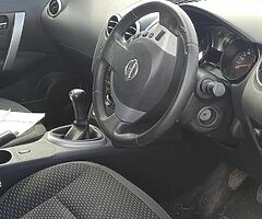 2008 Nissan Qashqai 
manual transmission - Image 8/10