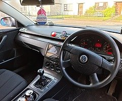 Volkswagen Passat - Image 6/9