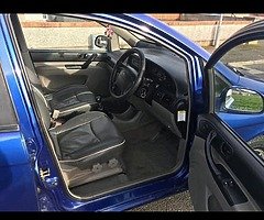 08 1.4 petrol car