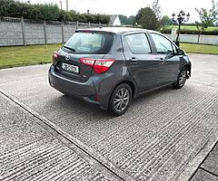 201 TOYOTA YARIS DAMAGED - Image 4/9