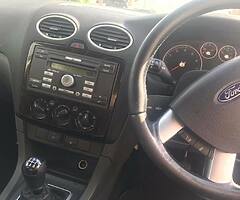 Ford Focus 06 - Image 6/6