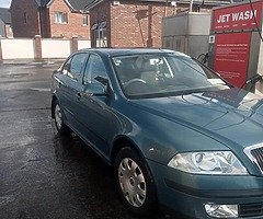 Skoda octavia 2005 - low mileage - 1.4 petrol.
Only 114.000 km.