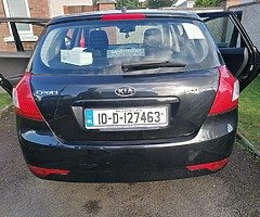 Kia ceed eco
Car