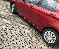 Yaris Luna ￼ - Image 3/6