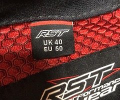 Rst tracktech evo-r Race leathers