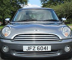 2010 MINI One - Image 8/8