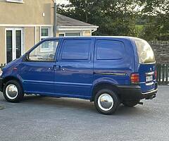 Classic Van - Image 3/3