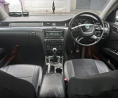 SKODA SUPERB TDI 1.6 NEW NCT - Image 8/10