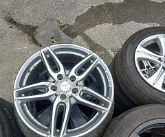Mercedes 18s genuine AMG alloy wheels for sale - Image 4/4