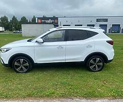 Mg ZS EV , Exclusive - Image 3/10