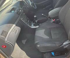 2005 Toyota Avensis - Image 3/6