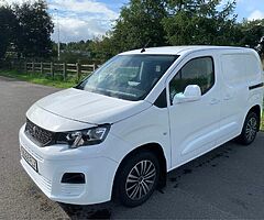 2019 PEUGEOT  PARTNER - Image 8/8