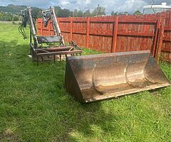 New Holland 8260 - Image 6/10