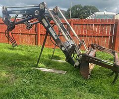 New Holland 8260 - Image 7/10