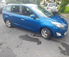 Renault grand scenic