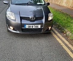 Toyota Auris - Image 7/10