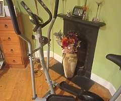 exercise - Image 3/3