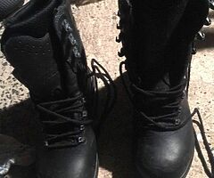 Jolly safety boots for rigging wore once or twice 2 mall