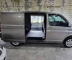 Volkswagen Transporter Dsg 2 - Image 8/10