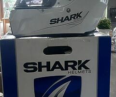 SHARK SPEED-R HELMET