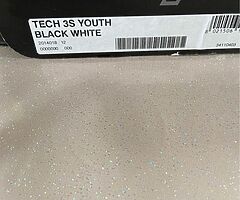 Alpinestars Tech 3S Youth Black White motocross boots 
Euro 42 size 7