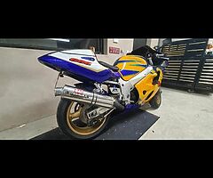 2000 Suzuki GSX-R