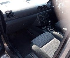 Seat Alhambra 1.9 - 130P.D.- 2004 red line - Image 5/9