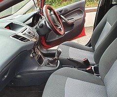 Ford fiesta - Image 6/10