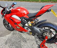 2018 Ducati Superbike - Image 5/8