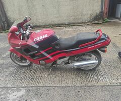 CBR 1000f 1990 30k clocks