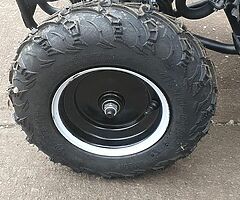 2021 Q Q - Image 7/10