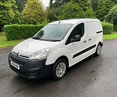 2016 Citroën Berlingo - Image 8/10