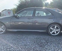 Mint is200 - Image 5/8