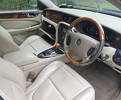 Jaguar xj6