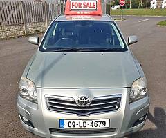 Toyota avensis 2009 top spek