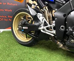 2010 Yamaha YZF-R - Image 6/10