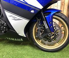 2010 Yamaha YZF-R - Image 8/10