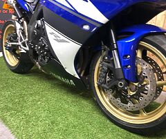 2010 Yamaha YZF-R - Image 9/10