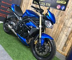 2013 Triumph Street Triple - Image 3/10