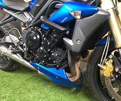 2013 Triumph Street Triple - Image 7/10