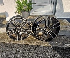 Volkswagen Golf alloys