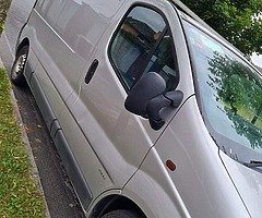 Opel Vivaro - Image 4/7